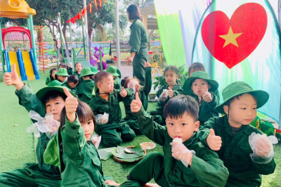 MỘT NGÀY LÀM CHIẾN SỸ NHÍ